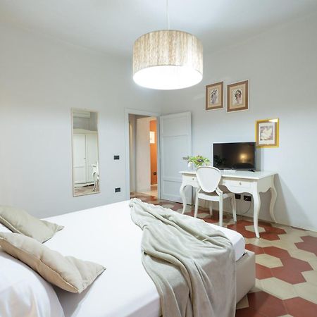 Toselli Suite Apartment Pisa Bagian luar foto